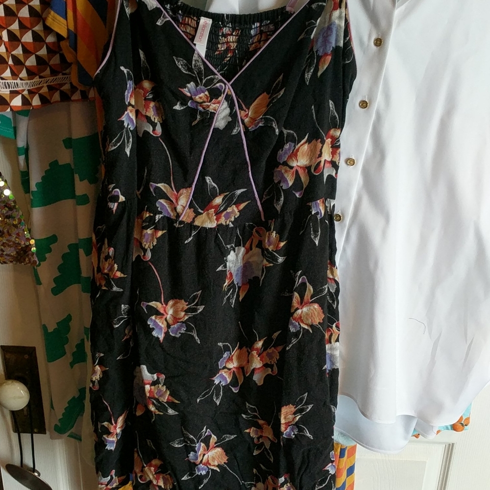 XXL Xhilaration StretchyBack Tea Knee Length Dress